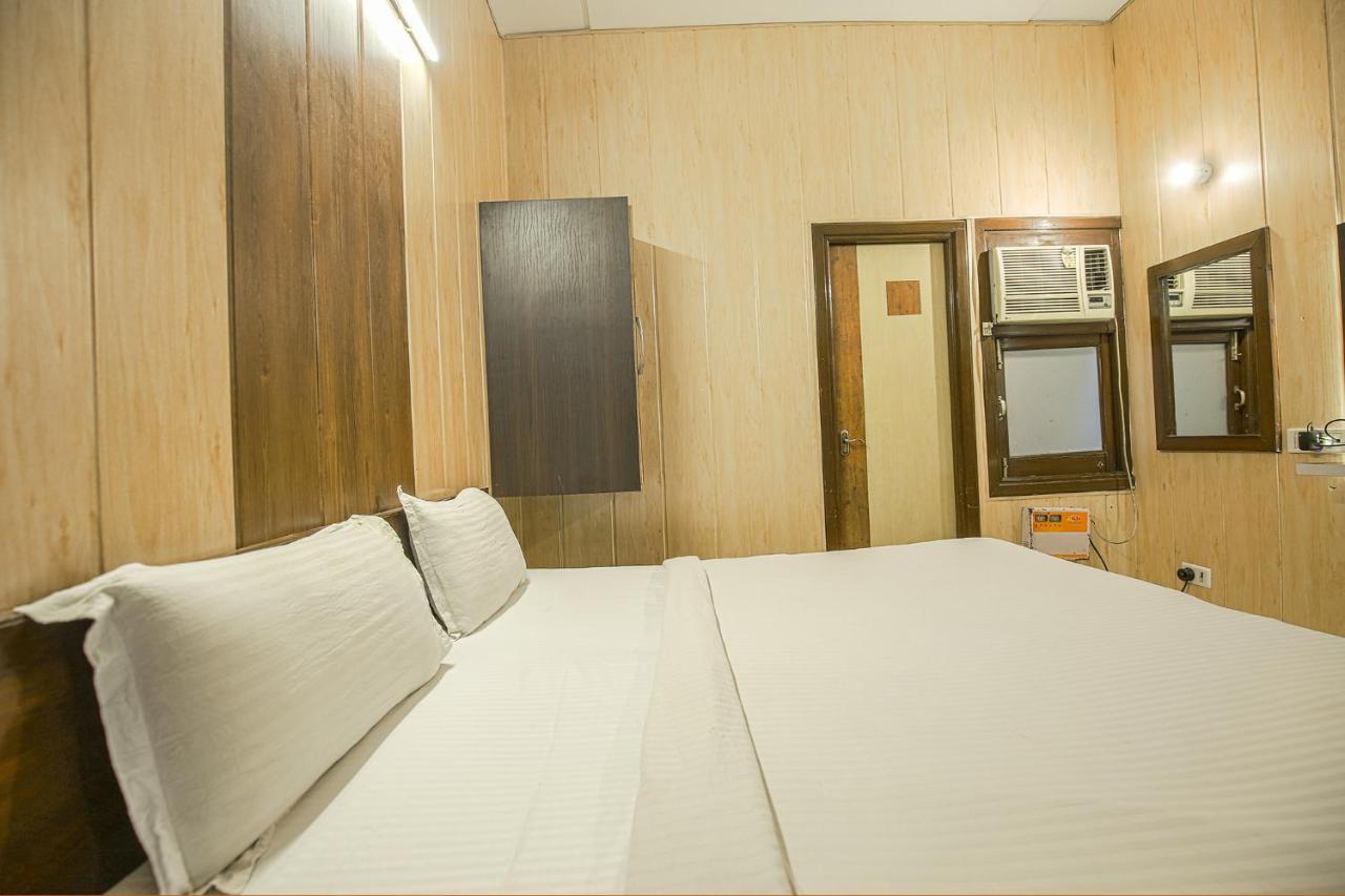 Hotel Hk Continental Амрітсар Екстер'єр фото