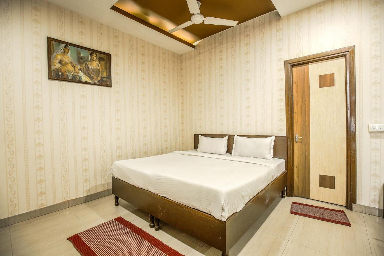 Hotel Hk Continental Амрітсар Екстер'єр фото