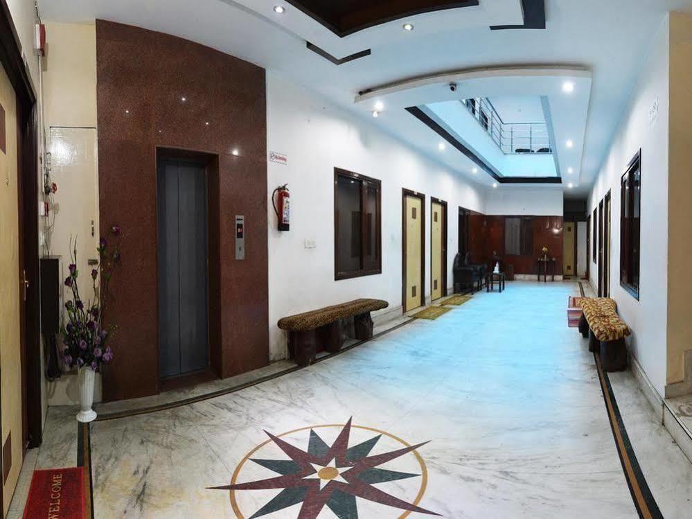 Hotel Hk Continental Амрітсар Екстер'єр фото