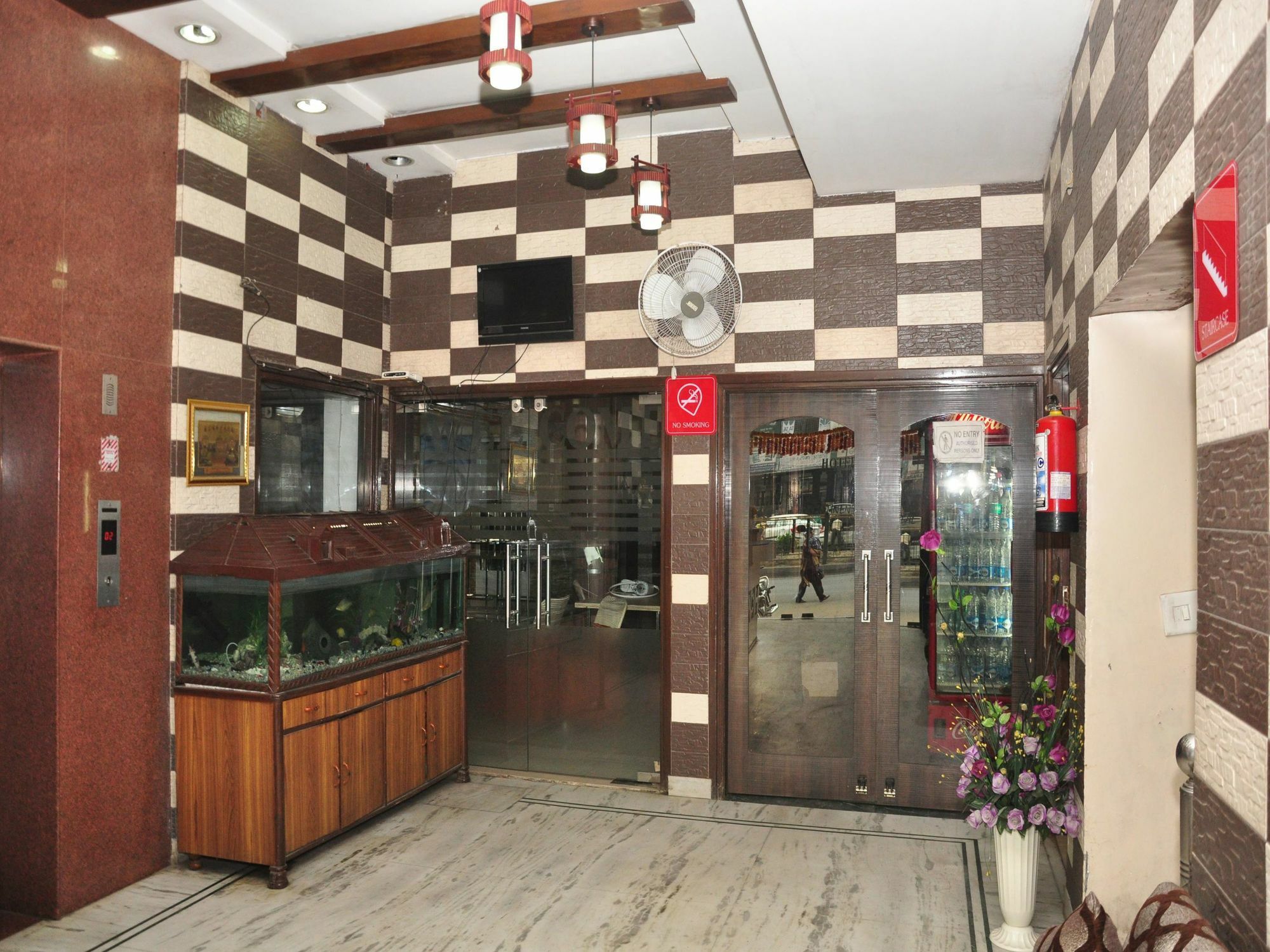Hotel Hk Continental Амрітсар Екстер'єр фото